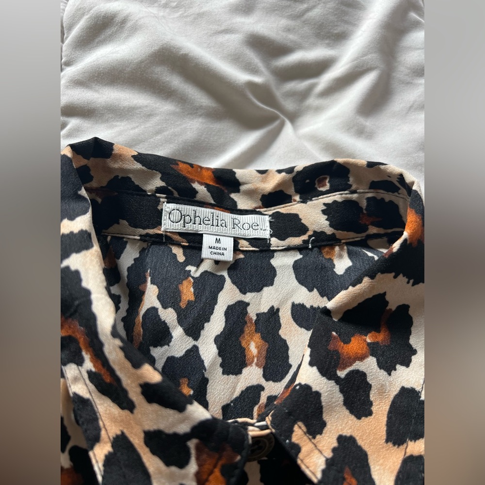 Leopard Print Collared Button Down Belted Dress - image 3